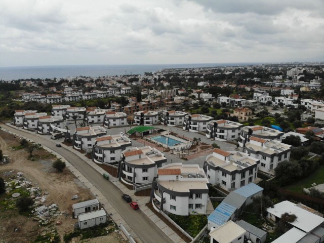 1+1 Lux Apartments mit Gemeinschaftspool in Edremit