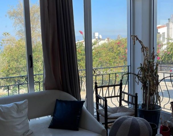 Flat For Sale in Çatalköy, Kyrenia