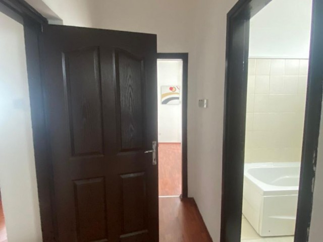 Flat To Rent in Köşklüçiftlik, Nicosia