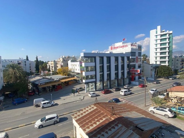 Office To Rent in Küçük Kaymaklı, Nicosia