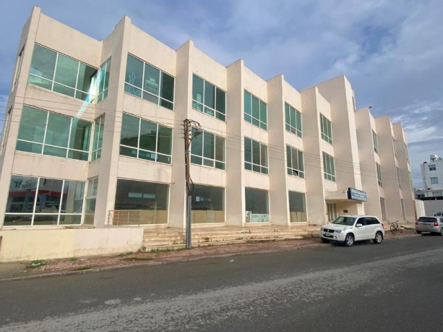 Complete Building For Rent On Metehan Highway With High Signage Value