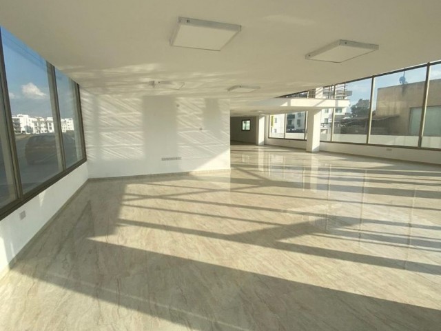 Office Shop for rent in Küçük Kaymaklı