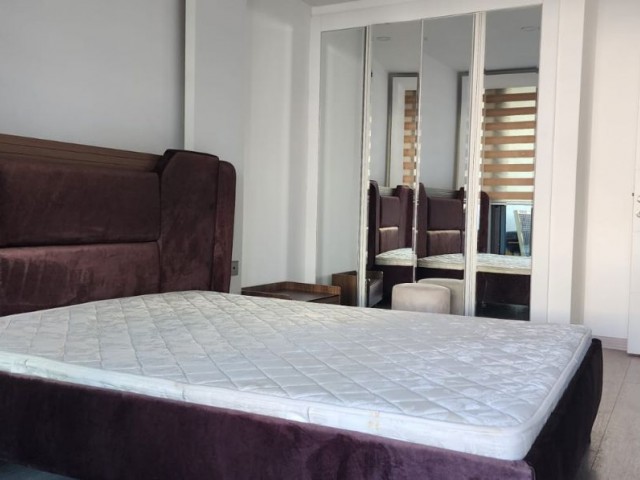 Sstılık 2+1 Wohnung in Kyrenia Zentrum 