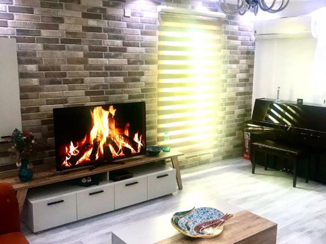 Zeytinlik'de 3+1 Satılık İkiz Villa