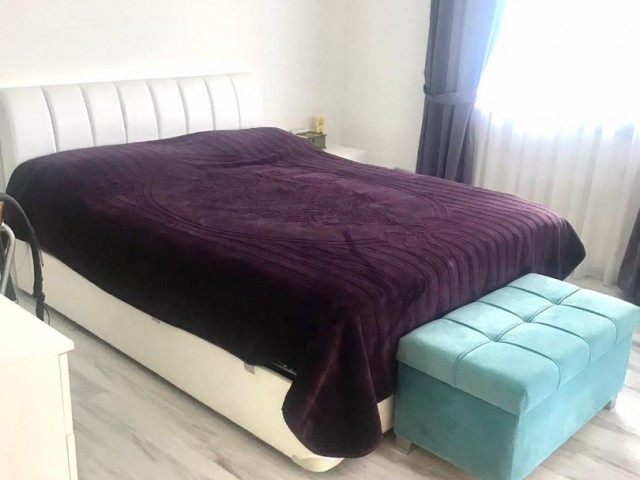 Zeytinlik'de 3+1 Satılık İkiz Villa