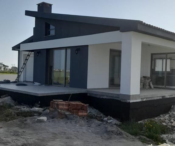 Single Storey Detached Villa with Private Pool in Iskele Ötüken