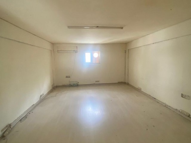 Shop for Rent in Kyrenia Center with You Floor