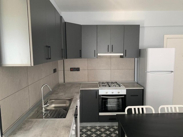 Zu verkaufen 2+1 Wohnung in Kyrenia Zentrum