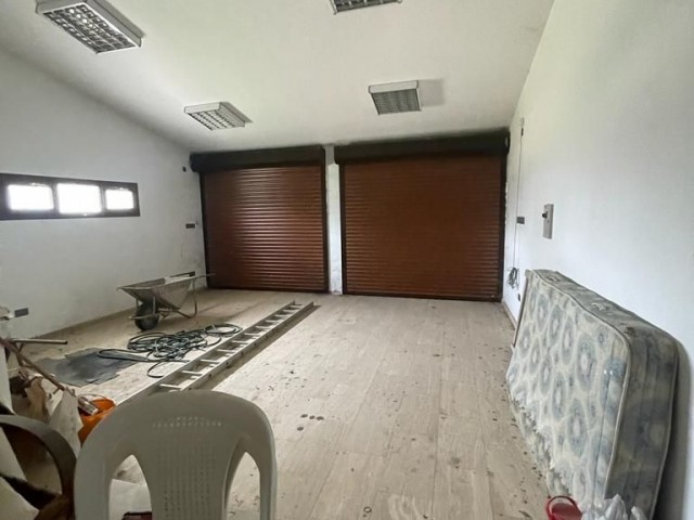 Lux 4+2 Detached Villa with Central Heating and Garden in Kızılbaş