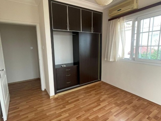 Edremit'de Dağ Ve Deniz Manzaralı 3+1  Özel Havuzlu Lux  Villa 