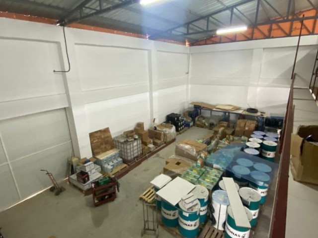 Lagerarbeitsplatz zum Verkauf in der Alayköy-Industrie