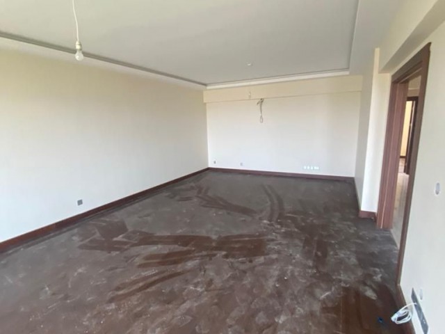 3+1 Wohnung zu vermieten im Kyrenia Center