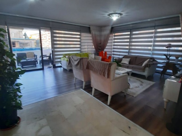 Zeytinlik'de Satılık 3+1 Residence