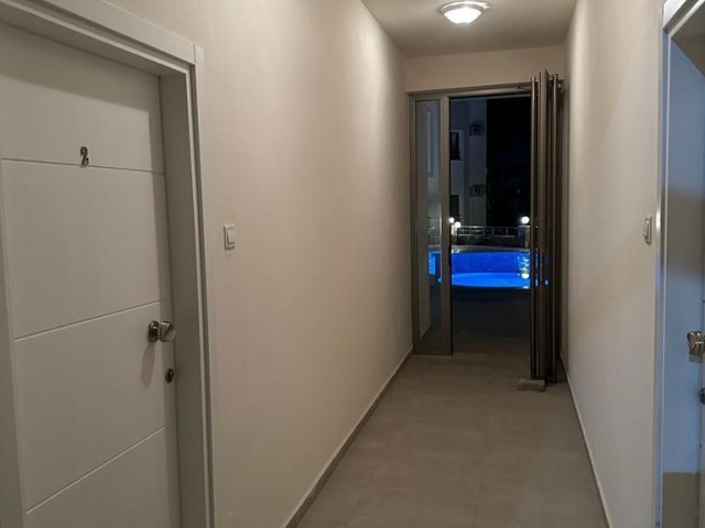 Alsancak Bölgesinde Dağ Deniz Manzaralı 3+1 Satılık Penthouse