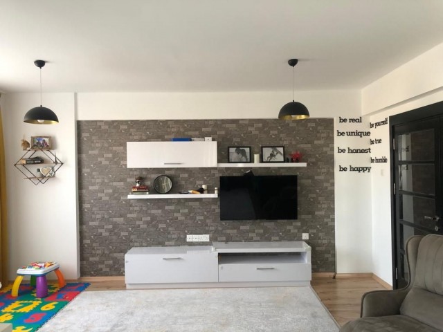 Spacious 3+1 Flat for Sale in a Complex in Demirhan