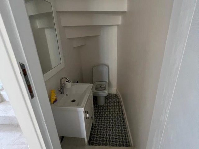 Çatalköy'de Kiralık 3+1 Villa