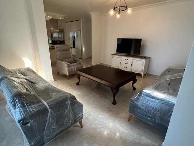 3+1 Villa for Rent in Çatalköy