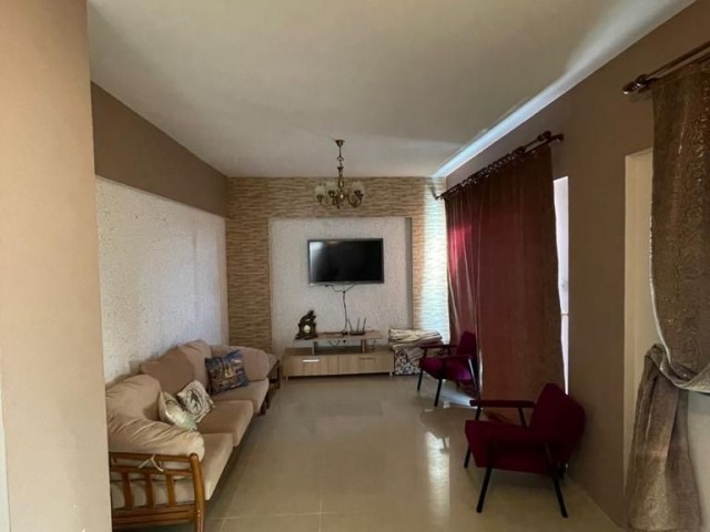 Hamitköy Bölgesinde Satılık 4+1 Penthouse