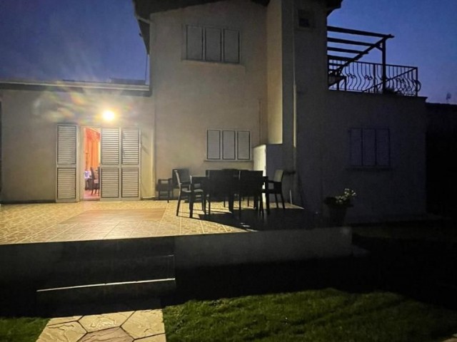 3+1 Villa for Sale in Karakum