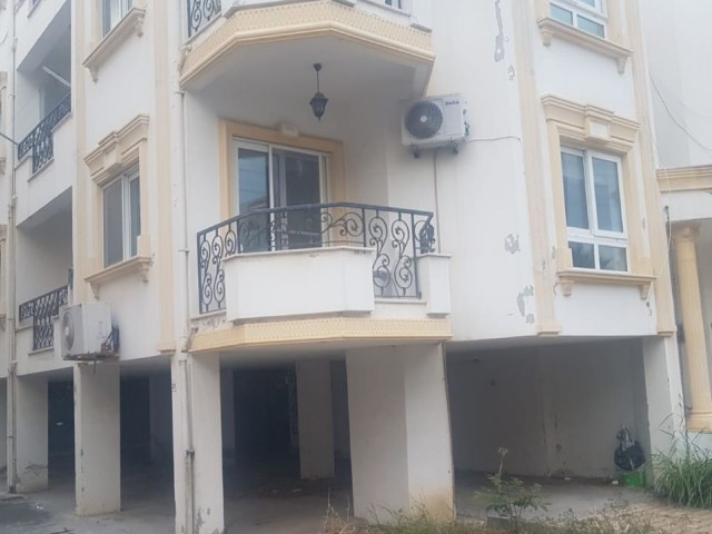 3+1 Flat for Sale in Kyrenia Center