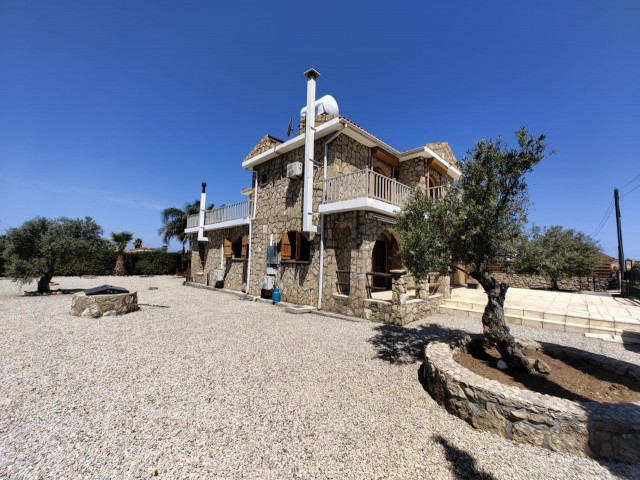 5+1 Luxury Villa for Rent with Private Pool in Karşıyaka