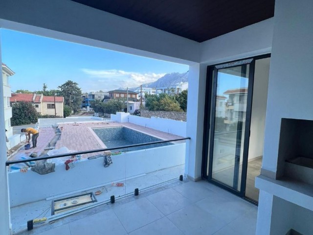 New 2+1 Luxury Apartment with Shared Pool for Sale in Alsancak