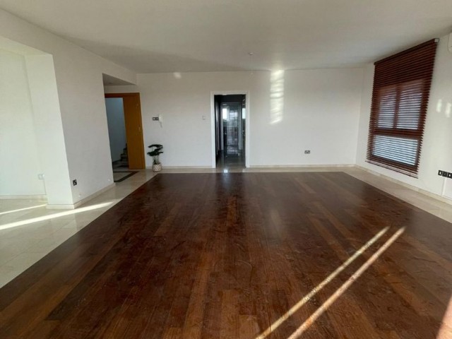 3+1 Penthouse for Sale in Ortaköy