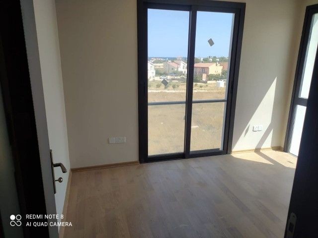 2+1 Wohnung mit Meerblick in Long Beach (letzte 1 Wohnung)