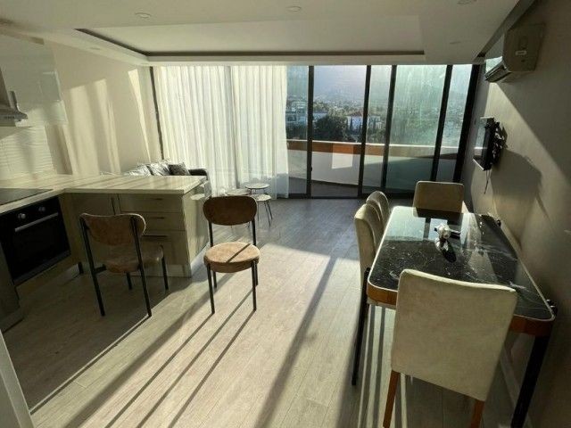 Girne Merkez’de Satılık Full Eşyalı Dublex Penthouse