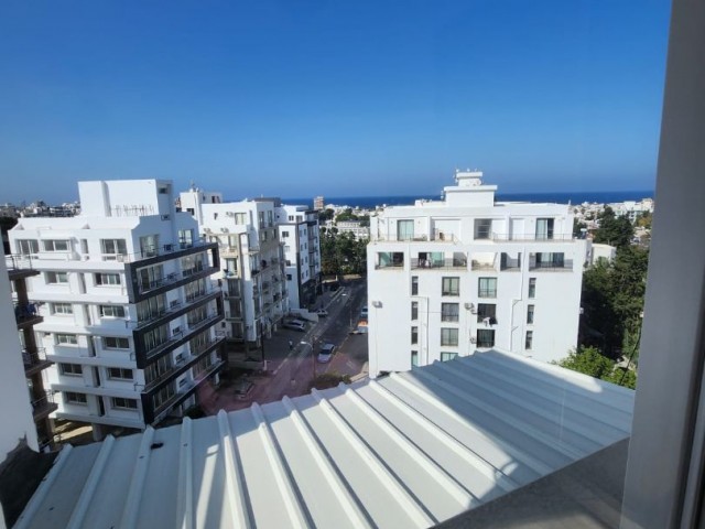 Girne Merkezde Satılık 2+1 Penthouse