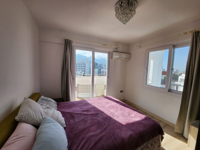 Girne Merkezde Satılık 2+1 Penthouse