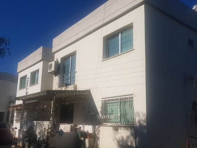 2+1 Wohnung zum Verkauf im türkischen Viertel Kyrenia