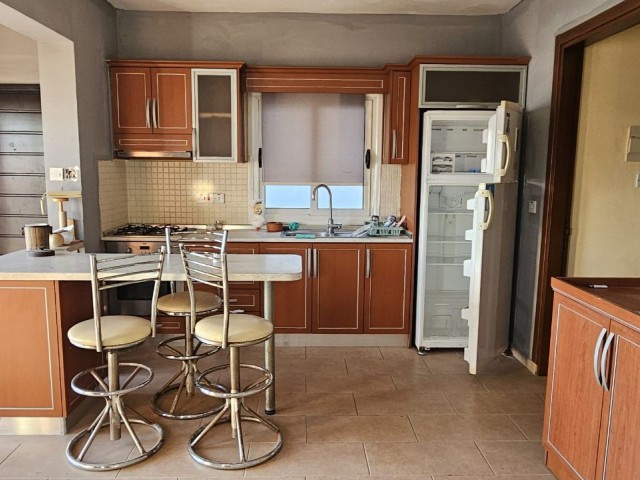 2+1 Penthouse for Sale Behind Dürümcü Baba in Gönyeli