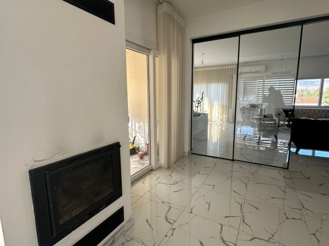 3+2 Luxury Flat for Sale in Gönyeli