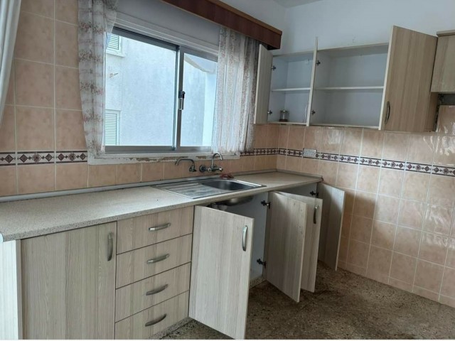 Social Housing 3+1 Flat for Sale in Metehan