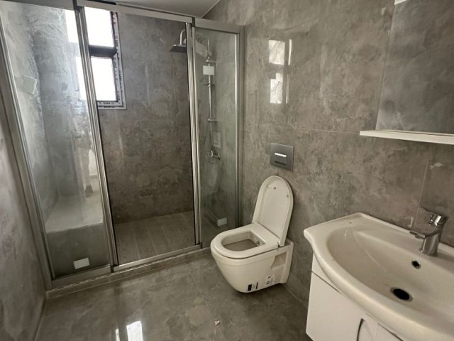 3+1 Office for Rent in Yenişehir