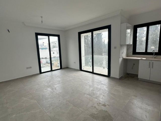 3+1 Office for Rent in Yenişehir