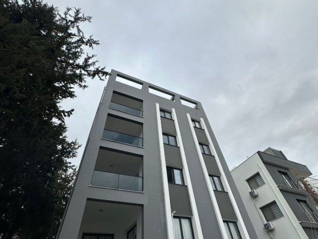 Luxuriöse 3+1-Wohnung zum Verkauf in Yenişehir