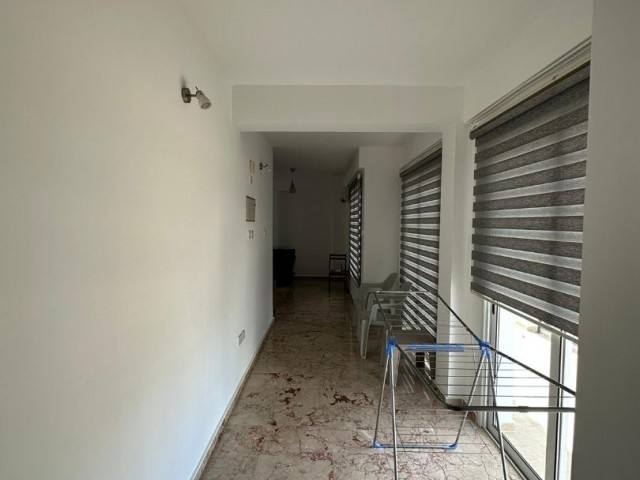 Kyrenia Center 3+1 Penthouse zu vermieten