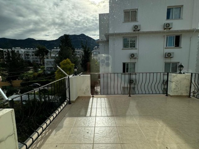 Kyrenia Center 3+1 Penthouse for Rent