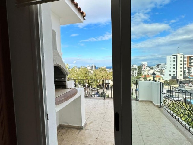 Kyrenia Center 3+1 Penthouse for Rent