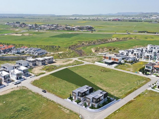 Luxuriöse 4+1-Villa zum Verkauf in der Region Yenikent