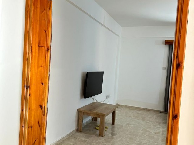 Ground Floor Fully Furnished 3+1 Flat for Rent in Kyrenia Center