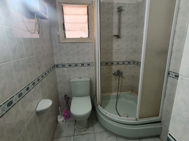 3+1 Flat For Sale in Köşklüçiftlik