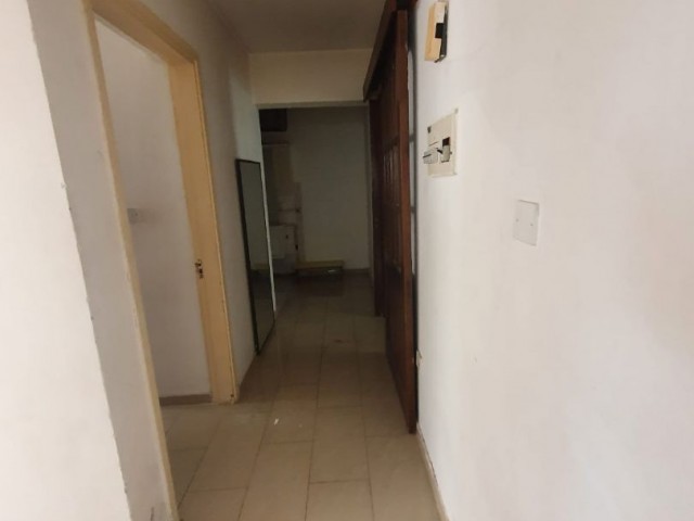 3+1 Flat For Sale in Köşklüçiftlik