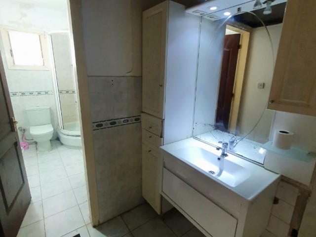 3+1 Flat For Sale in Köşklüçiftlik