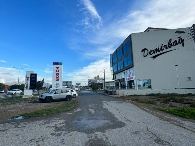 Land for Sale with Commercial Permit in Ortaköy