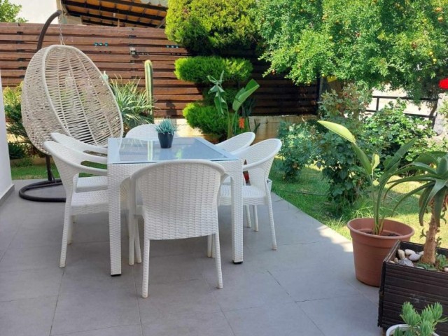 3+1 Villa with Garden for Sale in Bosphorus