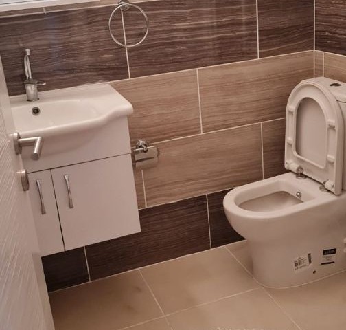 2+1 Flat for Rent in Kyrenia Center