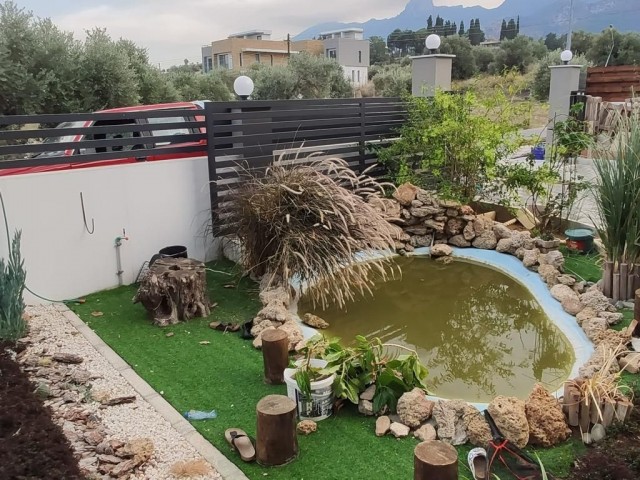 Ultraluxuriöse 4+1-Villa mit privatem Pool zum Verkauf in Çatalköy